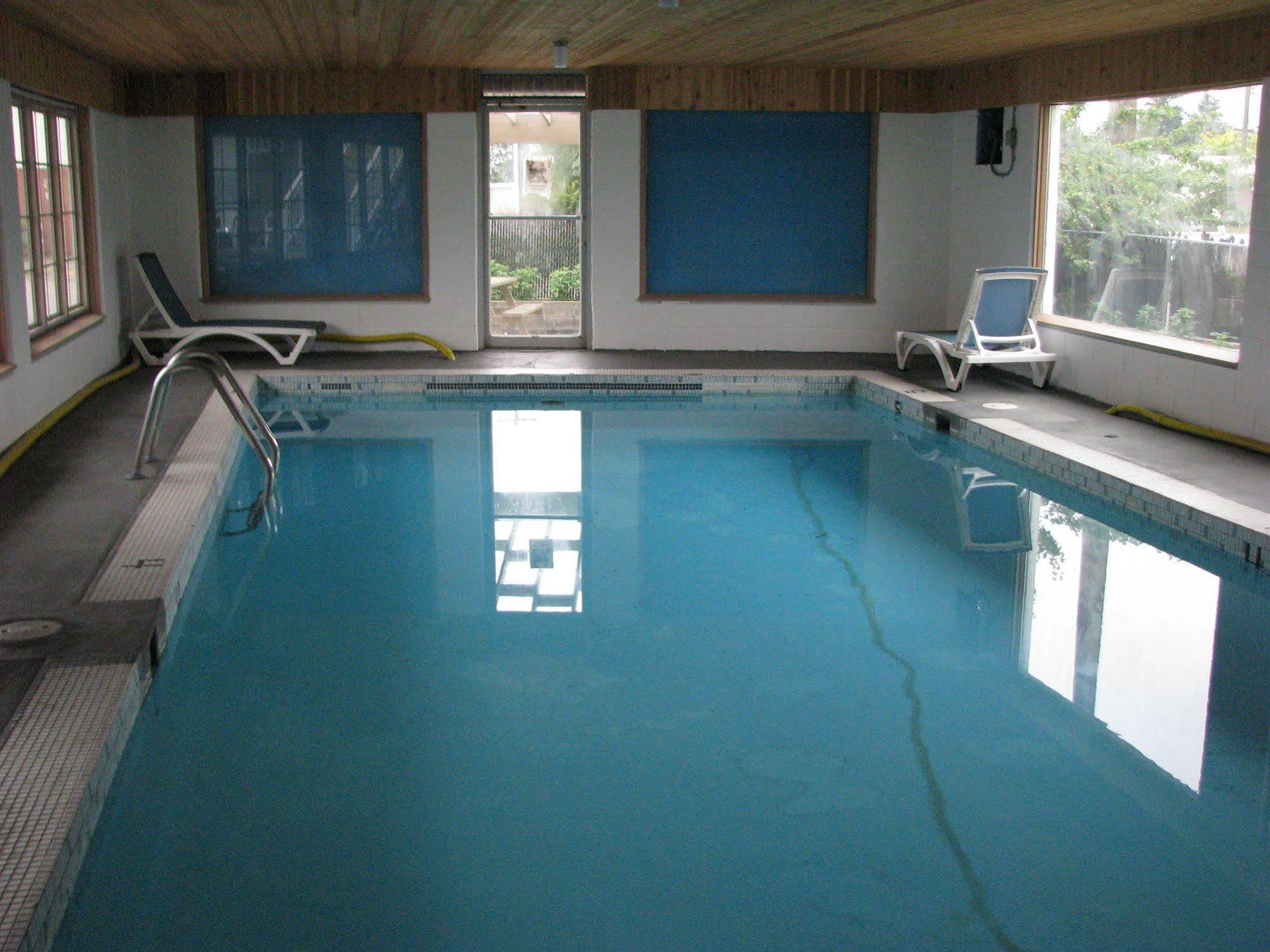 Plaza Motel Penticton Esterno foto